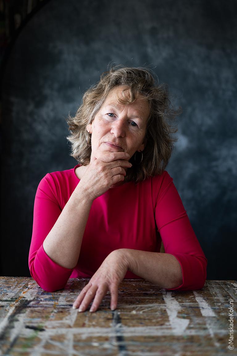 “Tussen de lijnen, onder de lagen”- een boek in wording.