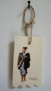 ©2018 Mariska de Kok, Wie is zij? – Mixed Media 5 x 8 x 0.3 cm